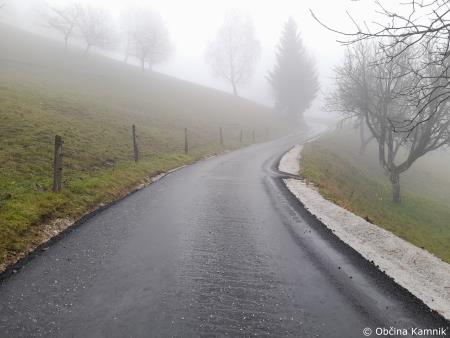 Asfaltiranje cestišča - Velika Lašna